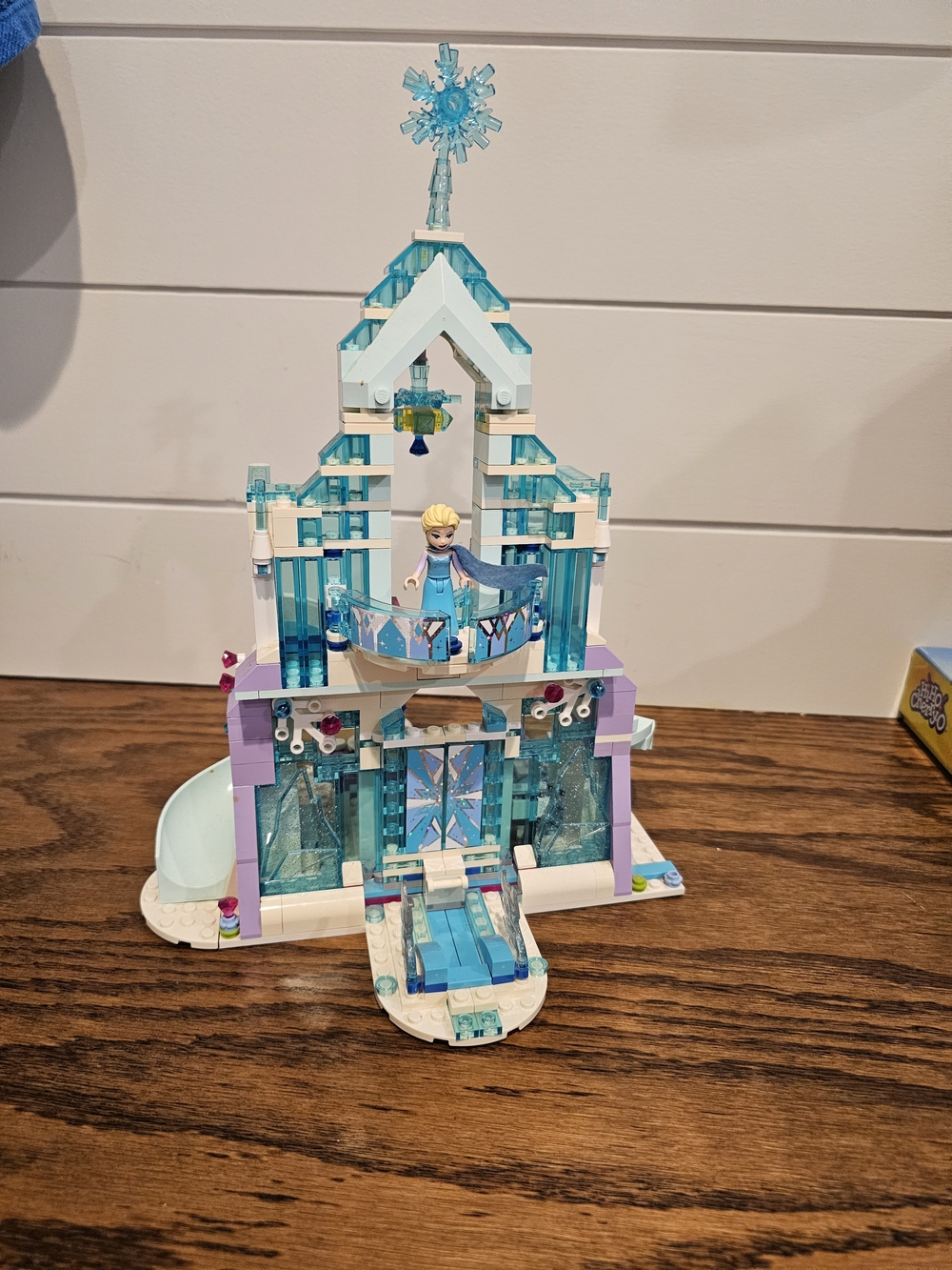 LEGO Elsa's Magical Ice Palace Playset - Blue & White LEGO 41148
